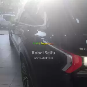 hybrid መኪና in Ethiopia