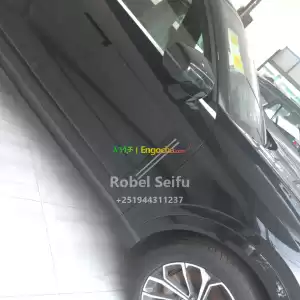 hybrid መኪና Price in Ethiopia