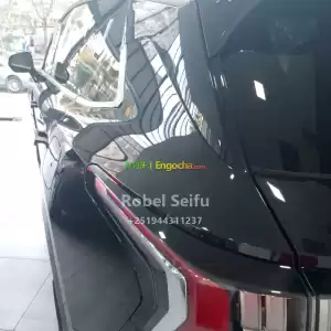 hybrid መኪና Price in Ethiopia