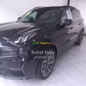 hybrid መኪና Price in Ethiopia