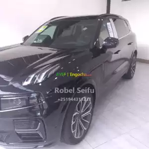 hybrid መኪና Price in Ethiopia