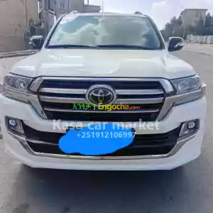 ቀረጥ 6.3 አለበትMake:Toyota Model:Landcruiser V8 VXRYear:2020 real Body Type:SUVEngine:V8 5.7 Price in Ethiopia