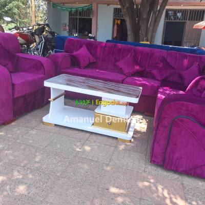 corner L shape sofa made of wooden material withe a good quality