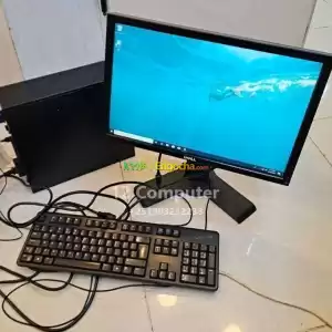 DELL desktop Desktop 3020 (with full accessories )4th generation19 inch  screen moniter C in Ethiopia