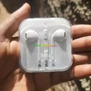 Apple EarPods headphones with a 3.5mm plug Price in Ethiopia