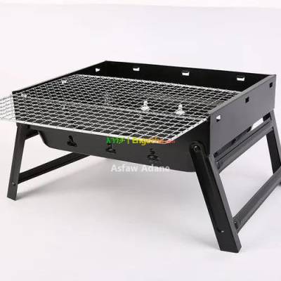 foldabel barbeuce grill with stand