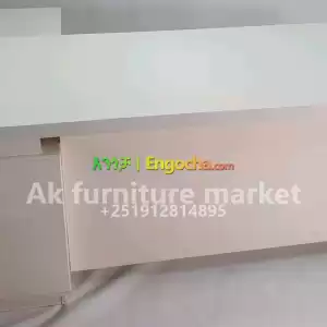 modern and luxury manageral chair Price in Ethiopia