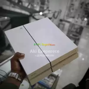Sony PlayStation 4 White Console in Ethiopia