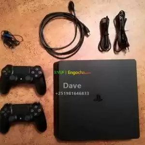 Usa Version Jailbroken Ps4 Bundle + 2 Controllers Call Price in Ethiopia