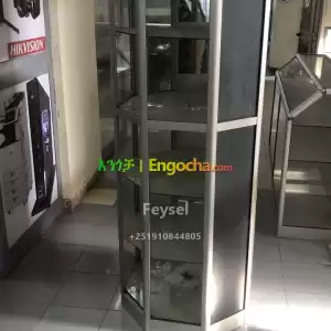 15,000 በ አሪፍ ዋጋ የአልሙኒየም ዲስፕለይ GLASS ALMUNIYEM DISPLAYS STAND 2 METERS 80 DIAMETER Price in Ethiopia