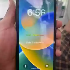 iPhone 11 64gb slight dot Price in Ethiopia