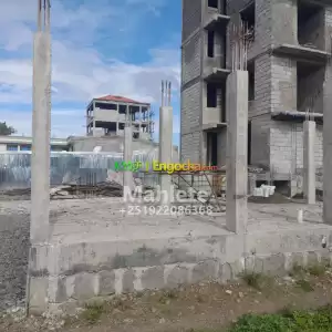 የሚሸጥ ጅምር ቤት Price in Ethiopia