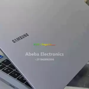  Samsung Galaxy laptop ️core i5️12th generation ️Storage : 256gb ssd️ram : 8gb   ️Inch :1 in Ethiopia
