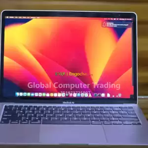 2020 macbook Air i5Only 250 cycle count256  Storage 8gb Ram13" inch screen touch Price in Ethiopia