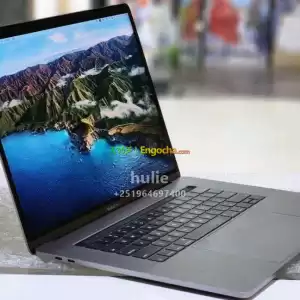 APPLE MACBOOK PRO 2017Intel®Core™ i7512GB SSD StorageRAM   16 4gb  graphics card15 Price in Ethiopia