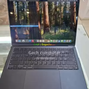 Apple MacBook's MacBook Air (M2 chip) 2022 ⭐13.6 -inch  Liquid Retina XDR display 1 billi in Ethiopia