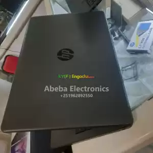Hp notebookOlmost newCore i3 7th generation500gb HDD storag4gb ram15.6 inch scrren in Ethiopia