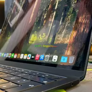 MacBook Air M2 (Maxed Out Specs)Apple M2 chip8-core CPU with 4 performance cores and 4 ef Price in Ethiopia