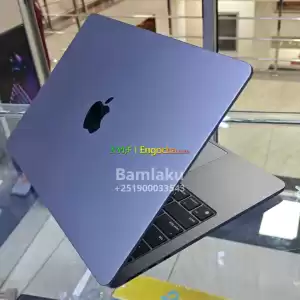 MacBook air M2Apple M2 chips 8-core CPU with 4 performance cores and 4 efficiency cores10 in Ethiopia