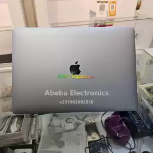 NEW COMINGMacBook Pro 2017 15 inch 🥢Intel Core i7 2017🥢16GB 2400 MHz DDR4 Installed Memor in Ethiopia