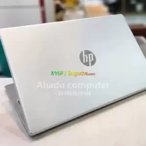 hp notebook AMD ryzen 5 7200 series laprop in Ethiopia