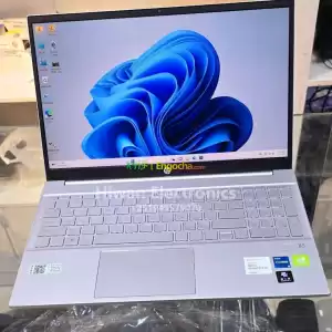 hp pavilion 2024 cori i5 11 generation 15.6 inch in Ethiopia