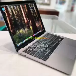 macbook air M1 2020 .Apple M1 chip with 8‑core CPU, 7‑core GPU, and 16‑core Neural Engine in Ethiopia