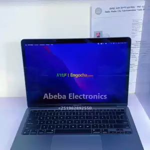 macbook air M1Apple M1 chip with 8‑core CPU, 7‑core GPU, and 16‑core Neural Engine  8GB u in Ethiopia