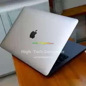 macbook air M1Apple M1 chip with 8‑core CPU, 7‑core GPU, and 16‑core Neural Engine  8GB u in Ethiopia