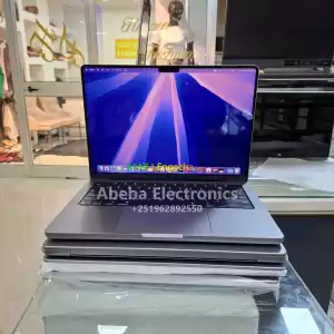 ️14-inch MacBook Pro with apple M1 pro chip 🫶1TB SSD storage ️16GB unified memory️14-inch in Ethiopia