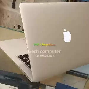 ️Apple macbook Air 2017Intel Core i5️128 ssd storage8gb Memory ️13.3 inch screen in Ethiopia