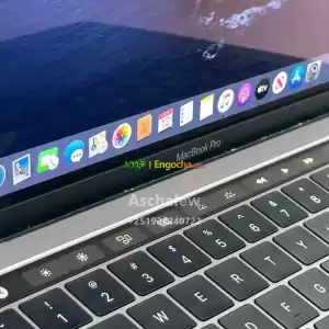 ️Macbook pro(13-inch,2019,Two thunderbolt 3 ports)🩸 processer 1.4Ghz Intel core in Ethiopia