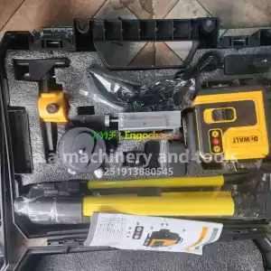 Dewalt laser level 360° with full acssesory in Ethiopia
