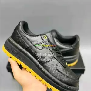 Mans shose in Ethiopia
