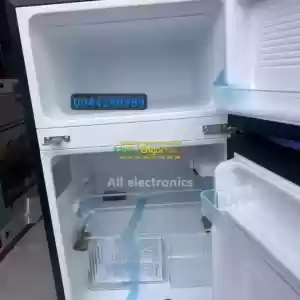 midea refrigerator 87L mini frigde 2-Doors free deliver in Ethiopia