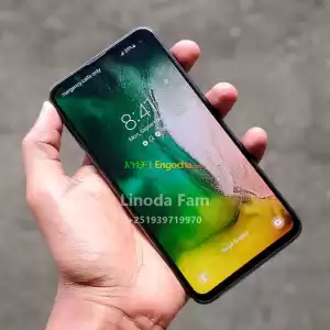 Samsung Galaxy S10e in Ethiopia