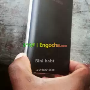 Samsung j 8 64 GB Ram 4 in Ethiopia