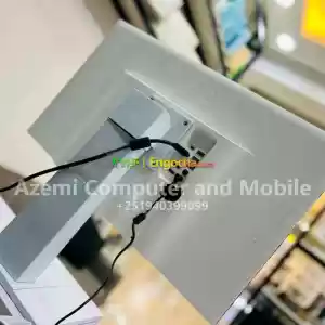 LG 4k Monitor 27"inch in Ethiopia