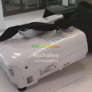 Brand New EPSON Projector with  bag, remote Model name:  EB-x18Hardware interface: VGA, U in Ethiopia
