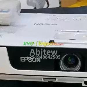 Epson Projector Model: EB-X51Has: bag &Remote Model name:  EB-X51Hardware interface: VGA, in Ethiopia