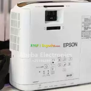 Epson Projector Model: EB-X51Has: bag &Remote Model name:  EB-X51Hardware interface: VGA, Price in Ethiopia