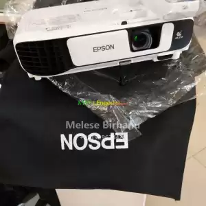 New Epson EB- X41 projector Price in Ethiopia