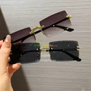 Fashionable womens Vintage sun Glasses in Ethiopia