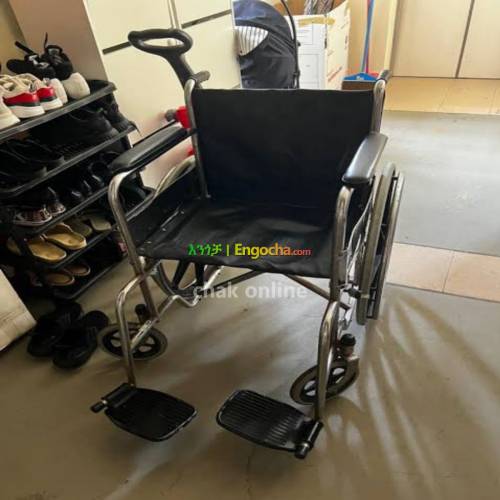 wheelchair+wheelchiar=wheelchair>wheelchair