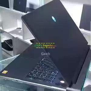 ️Alienware M18 R1️ Gaming laptop Ryzen 9 7845HX  2k resolution 24GB Ram in Ethiopia